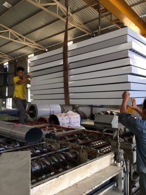 SẢN XUẤT CỬA LAM GIÓ