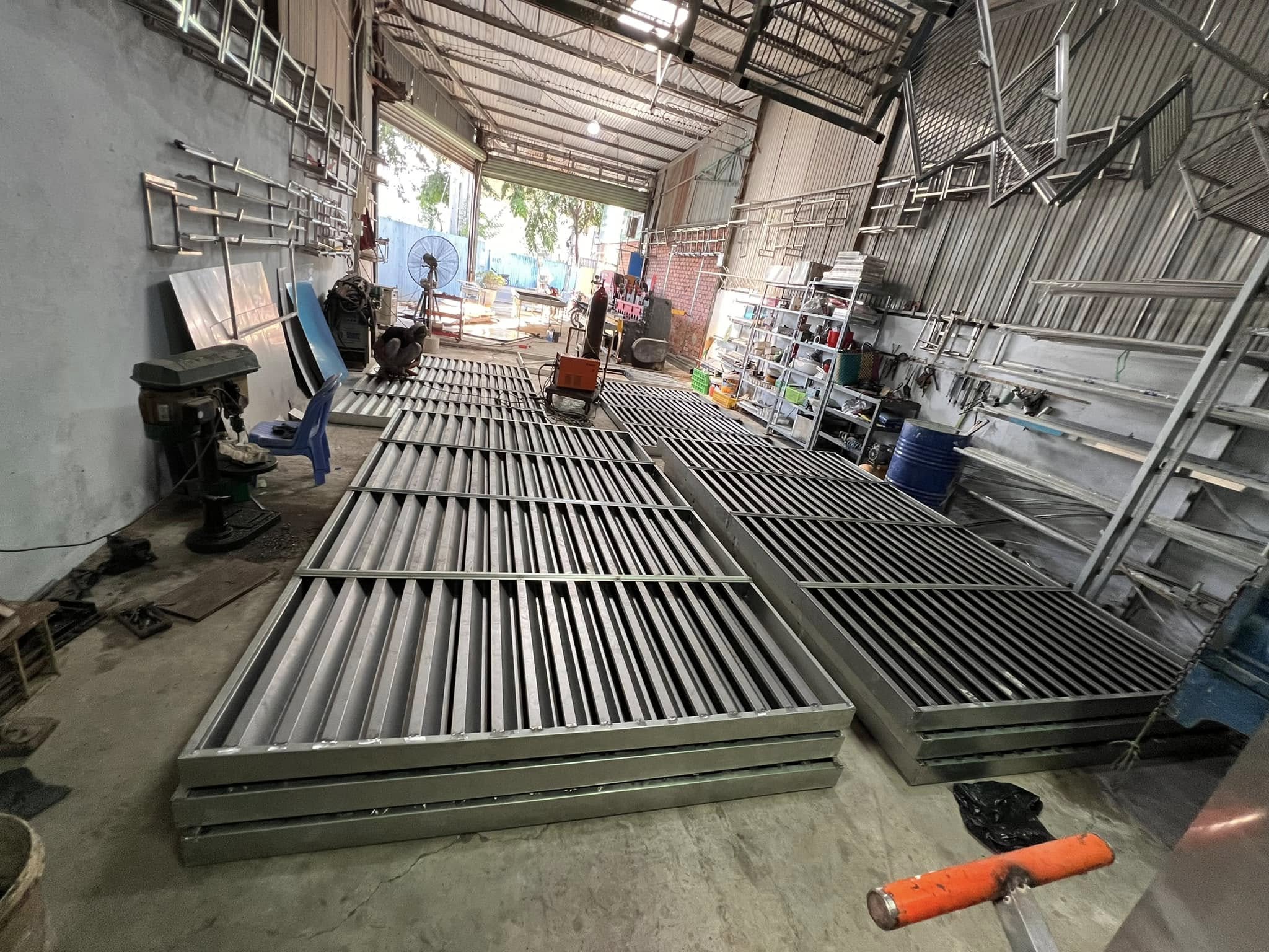 Báo giá lam gió Inox 304