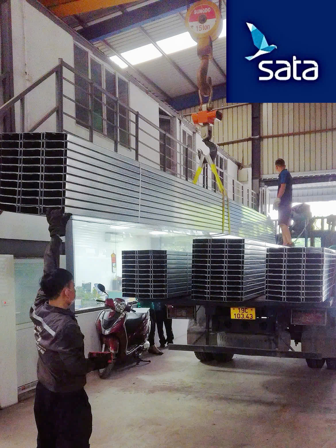xà gồ c4