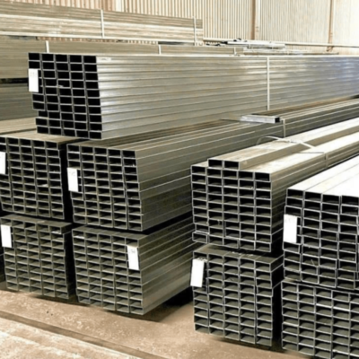Có khả năng chống gỉ sét, chịu lực tốt, độ bền cao nên được ứng dụng rất rộng rãi trong xây dựng và sản xuất.