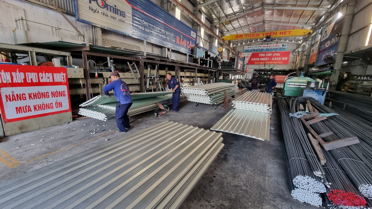 Nên chọn loại tôn lợp