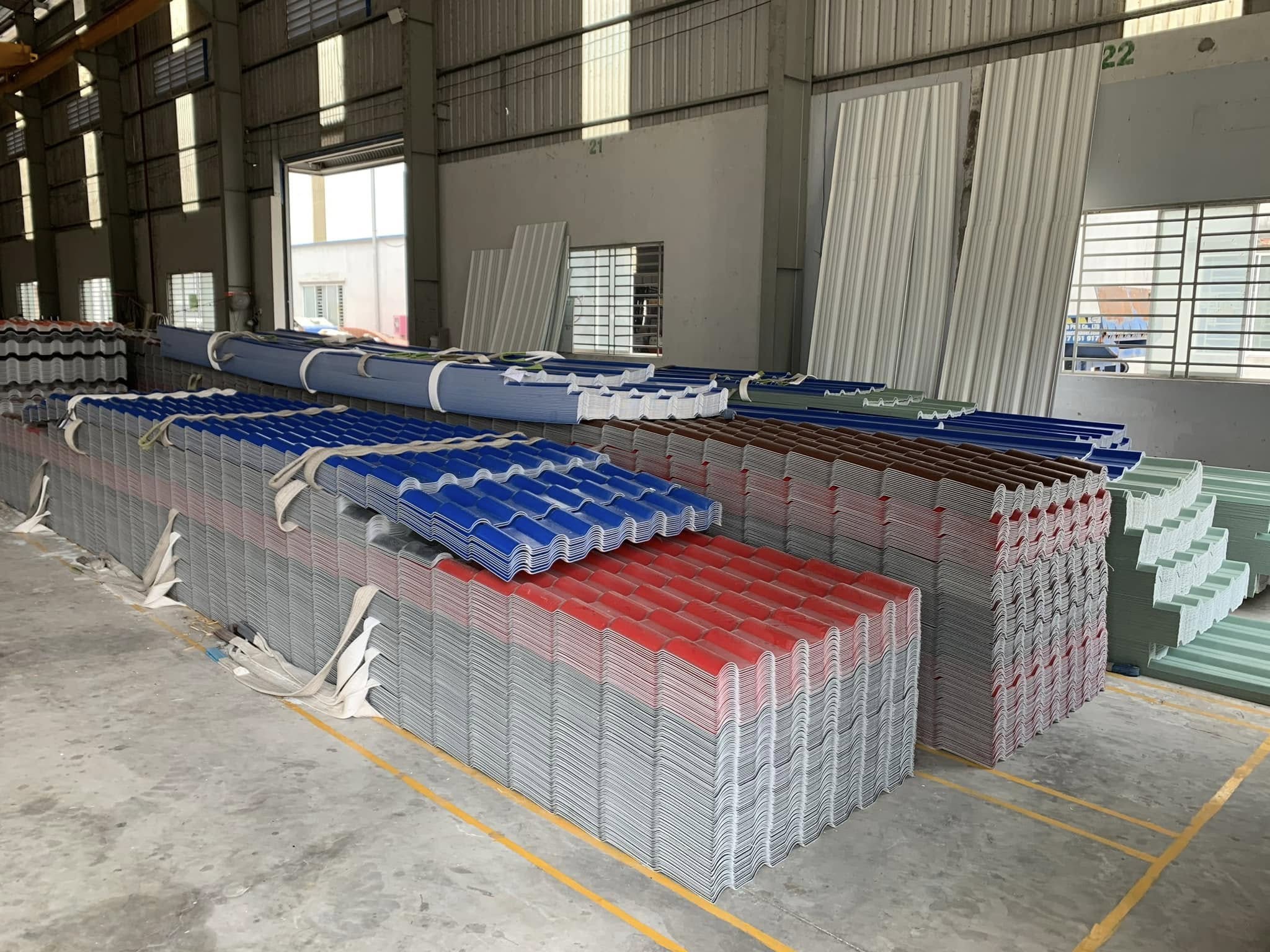 Tôn Nhựa Giả Ngói Hoa Sen Tôn Nhựa Giả Ngói Hoa Sen