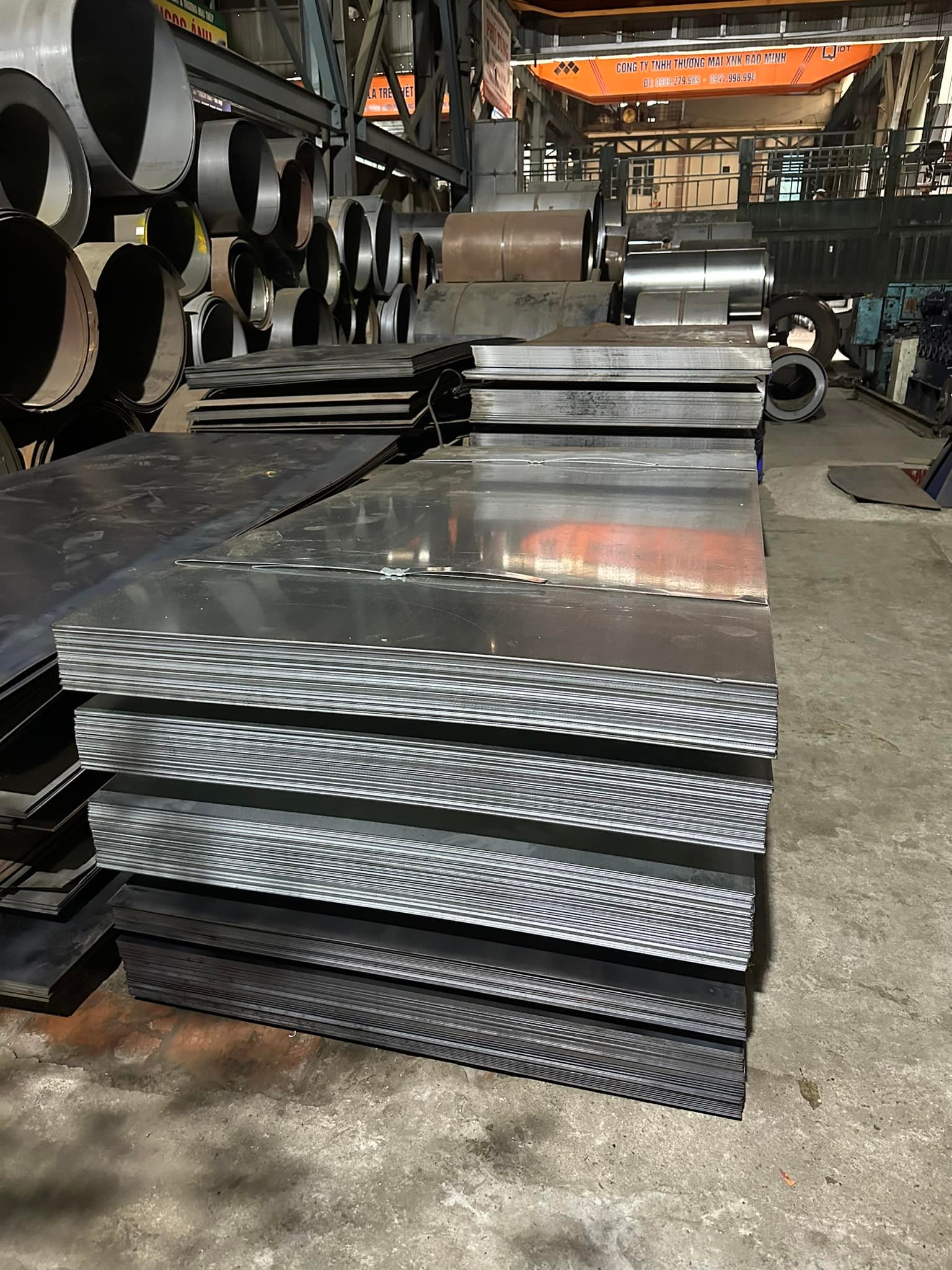 tôn phẳng 2mm 1 tôn phẳng 2mm