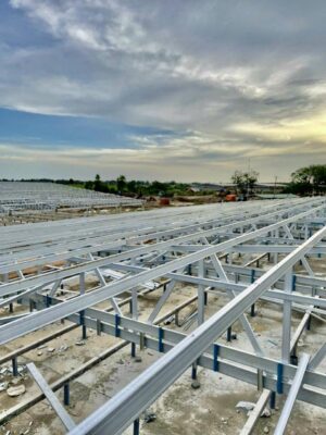 Bền bỉ với tải trọng từ hệ thống thiết bị sản xuất, dây chuyền công nghệ cao.