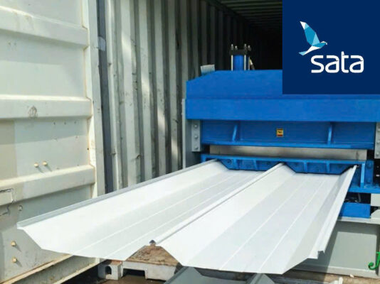 Tôn Cliplock và Seamlock là hai dòng tôn lợp mái tiên tiến, được ưa chuộng trong các công trình xây dựng nhờ độ bền cao, khả năng chống dột vượt trội và tính thẩm mỹ.