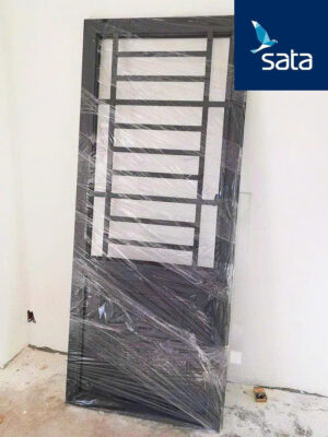 Cửa sắt giá rẻ là dòng sản phẩm phổ thông được ưa chuộng nhất hiện nay nhờ sở hữu nhiều ưu điểm
