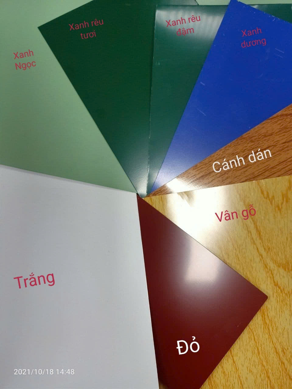 Tôn màu Tôn màu