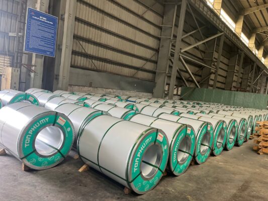Kiểm tra định kỳ, sơn phủ lại những vị trí bị trầy xước hoặc có dấu hiệu gỉ sét.