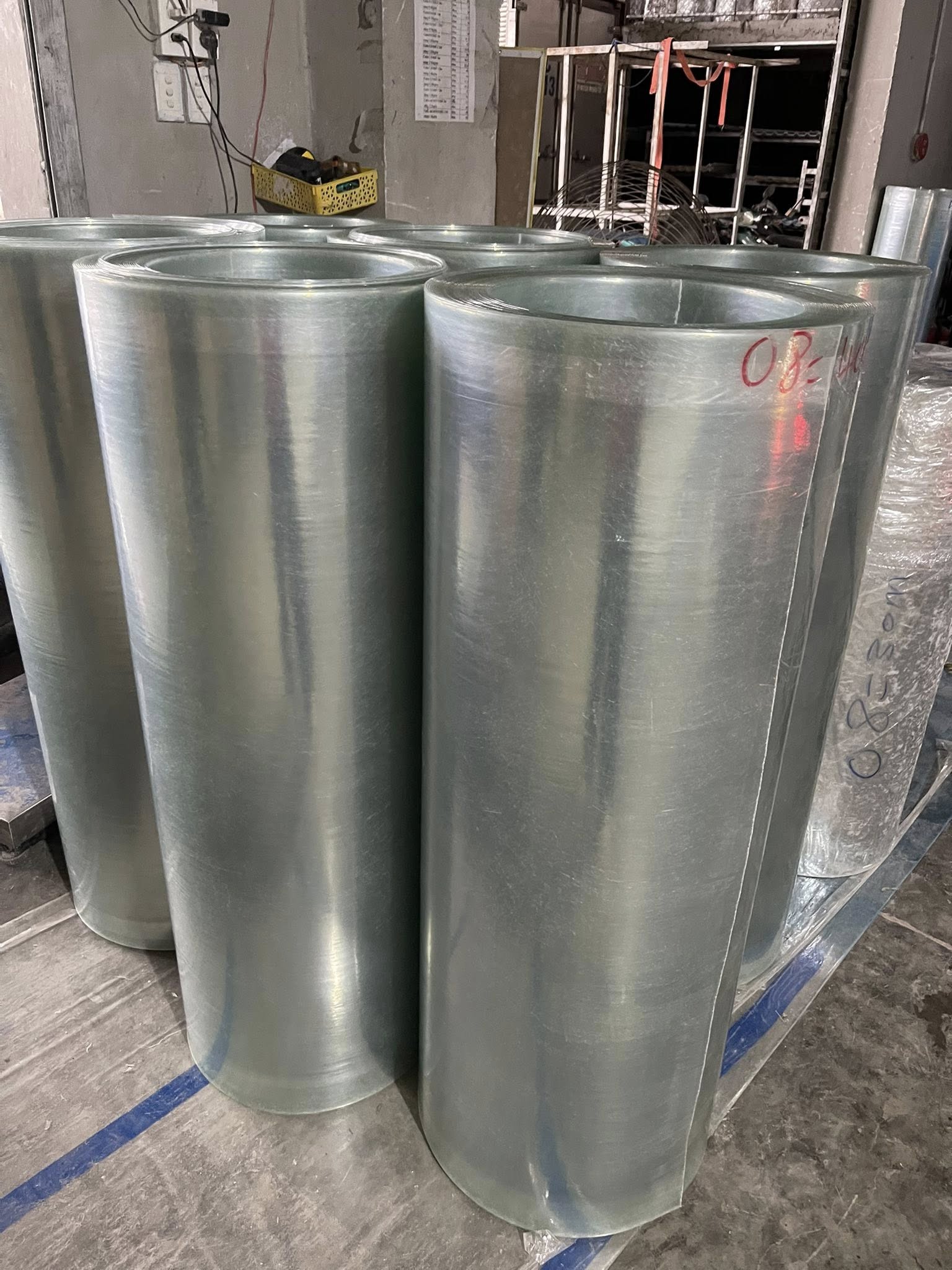 Tôn nhựa lấy sáng Composite phẳng Tôn nhựa lấy sáng Composite phẳng