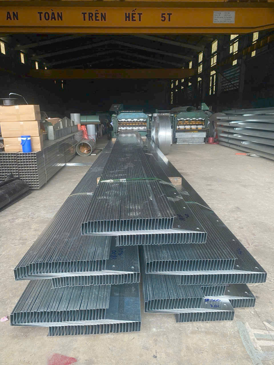 Xà gồ Z Xà gồ Z