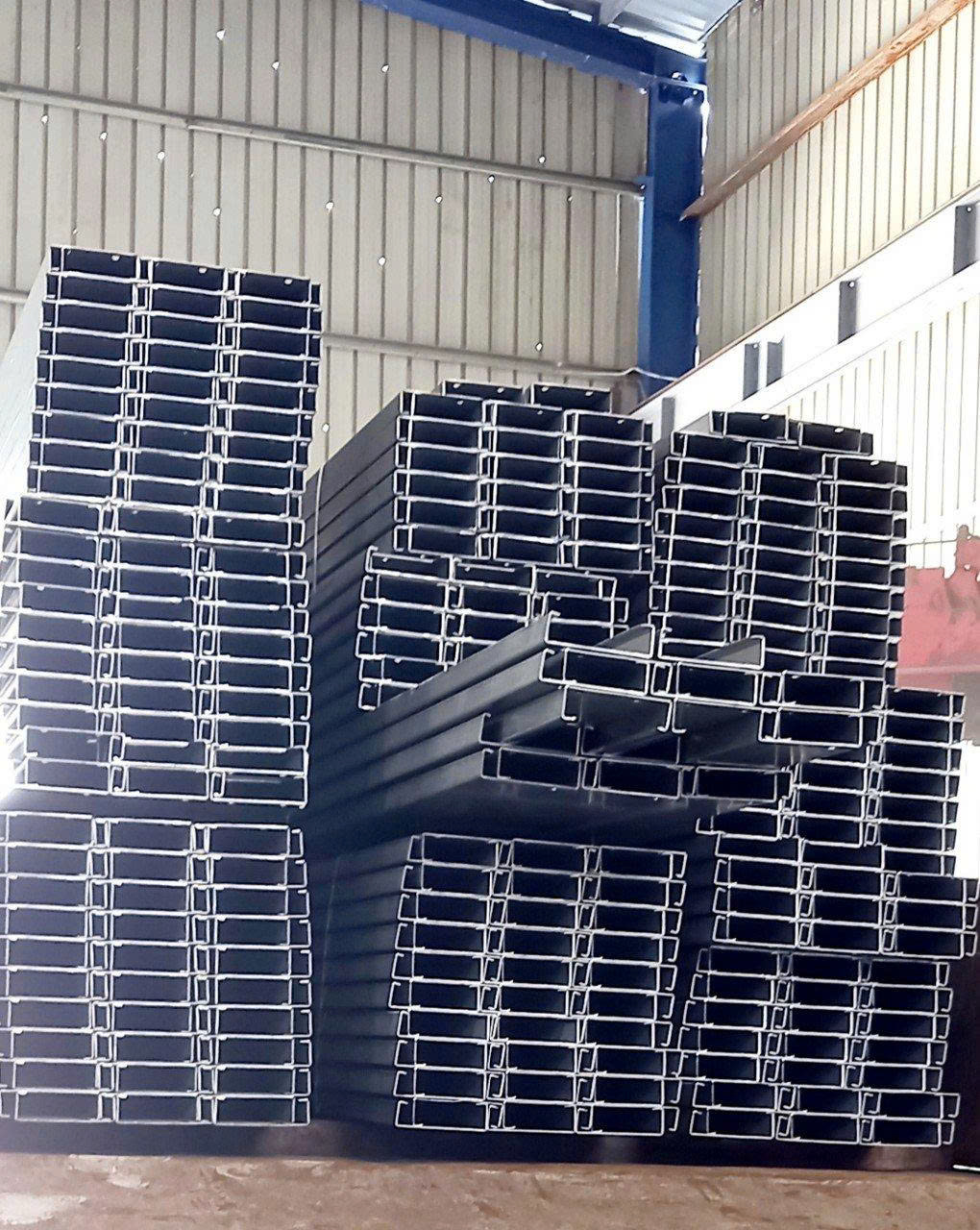Xà gồ C Xà gồ C
